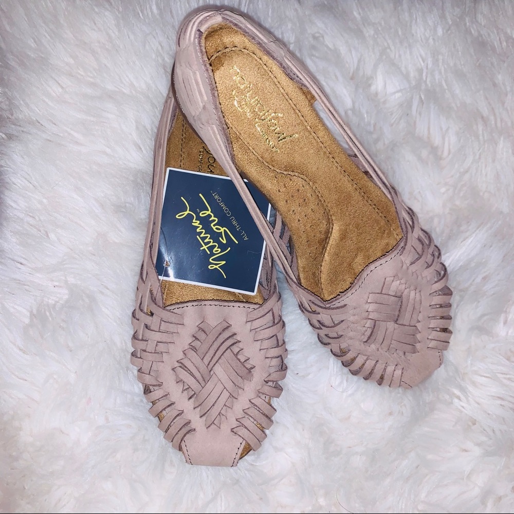 Women’s natural soul tan